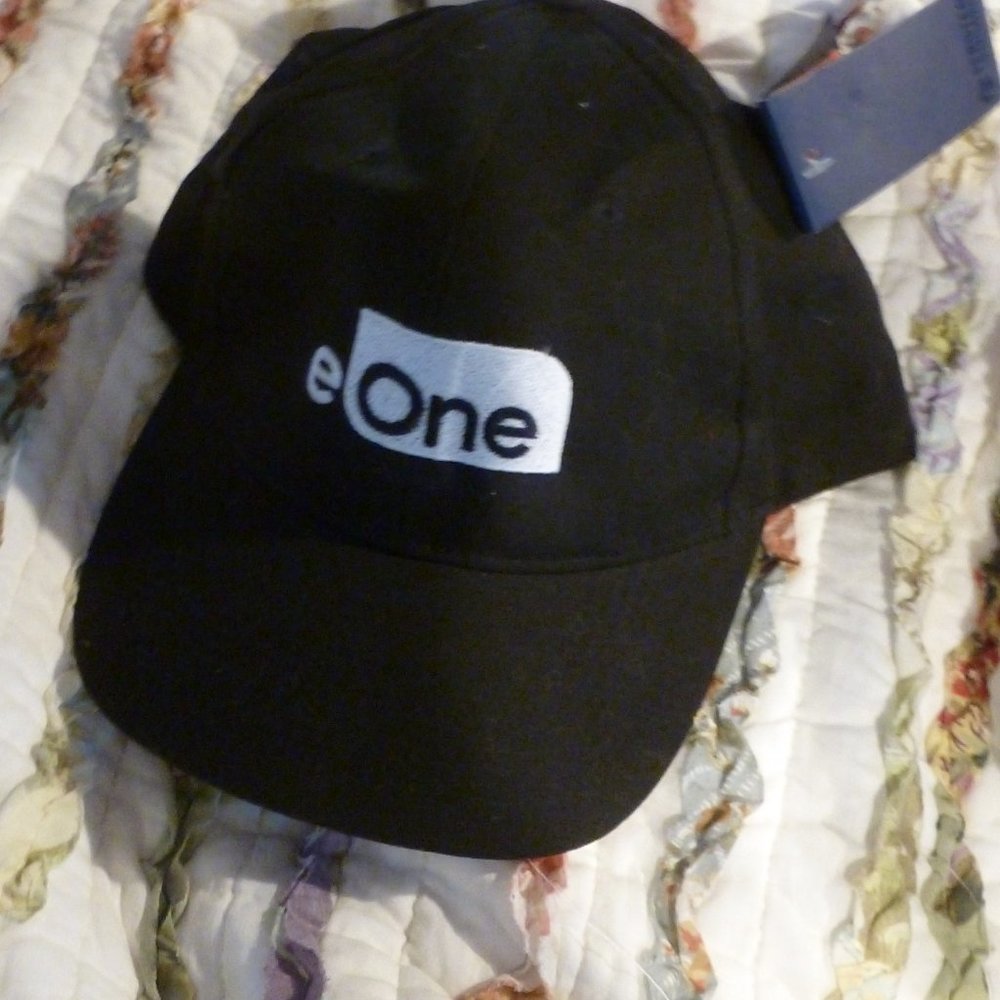 Fersten Worldwide Adjustable  Cap Organic Fabric E One logo / New with Tags